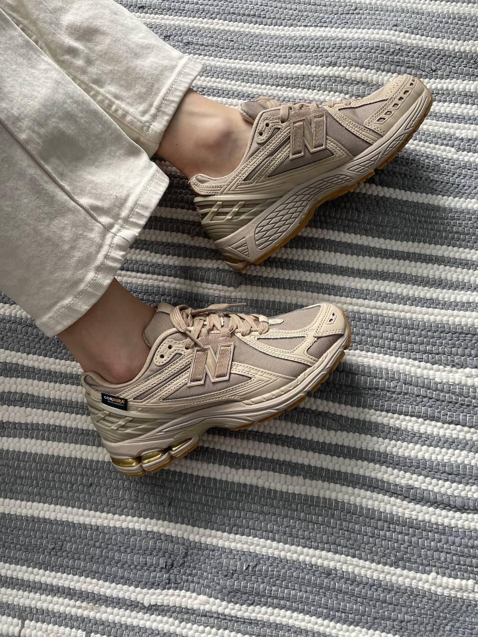 New Balance 1906r