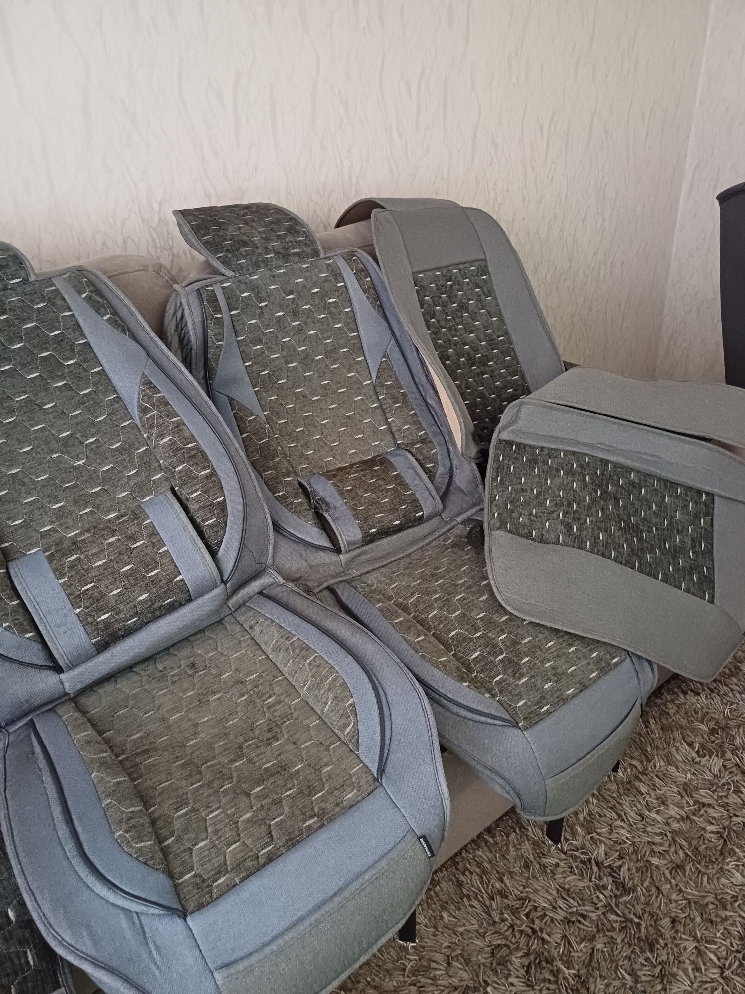 Чехлы для машины 120 тойота Прадо