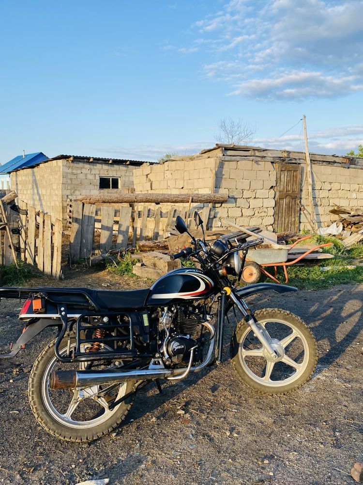 Продаются YAQI200