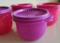 Кухонные контейнеры Tupperware