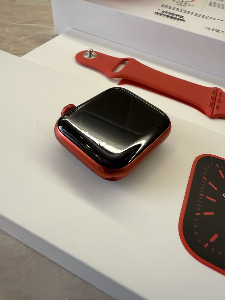 Apple watch 6 40mm red