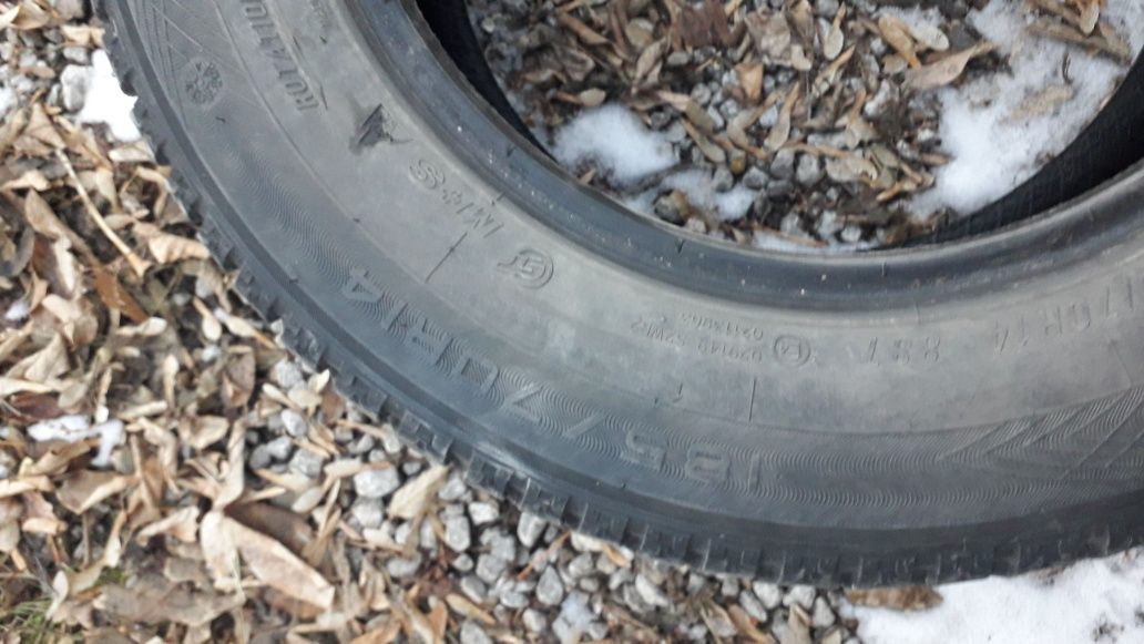 Шины зимние б/у продам