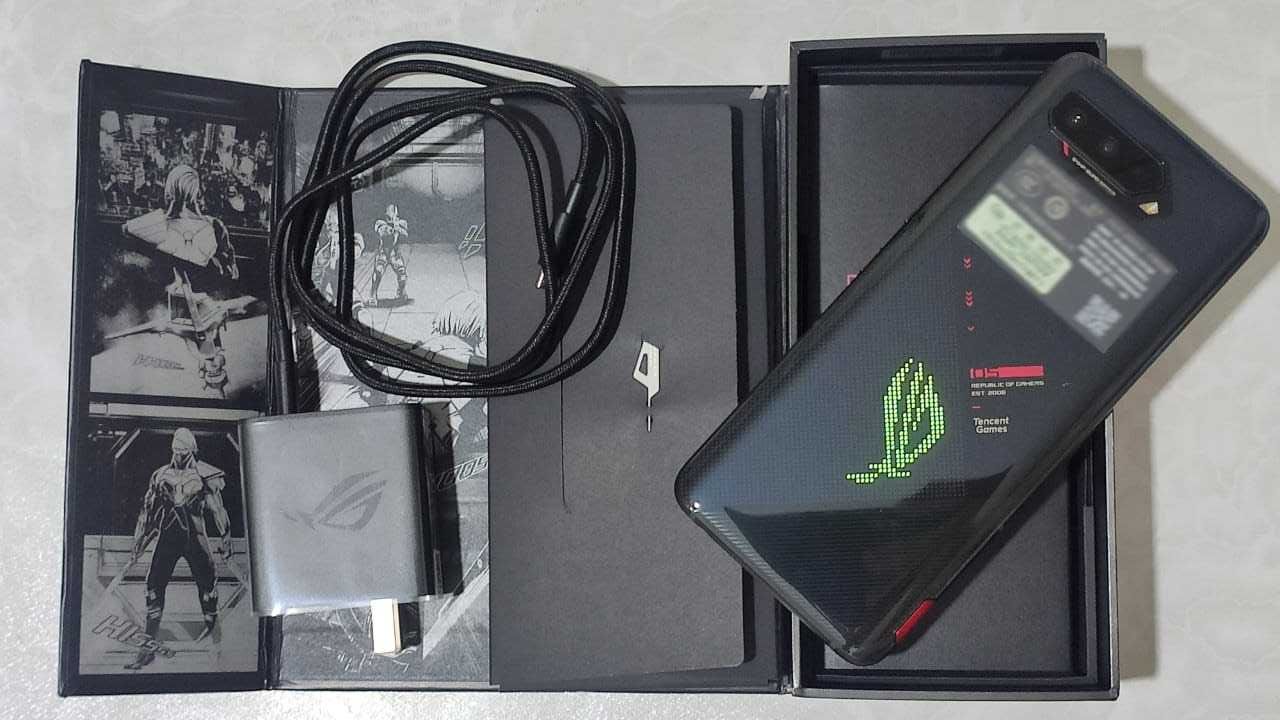 Топовый игровой смартфон Asus ROG Phone 5S 12Gb/256Gb. ТОРГ