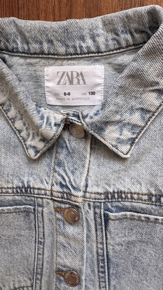 Джинсовка ветровка ZARA на 8-9 лет рост 130 см, куртка