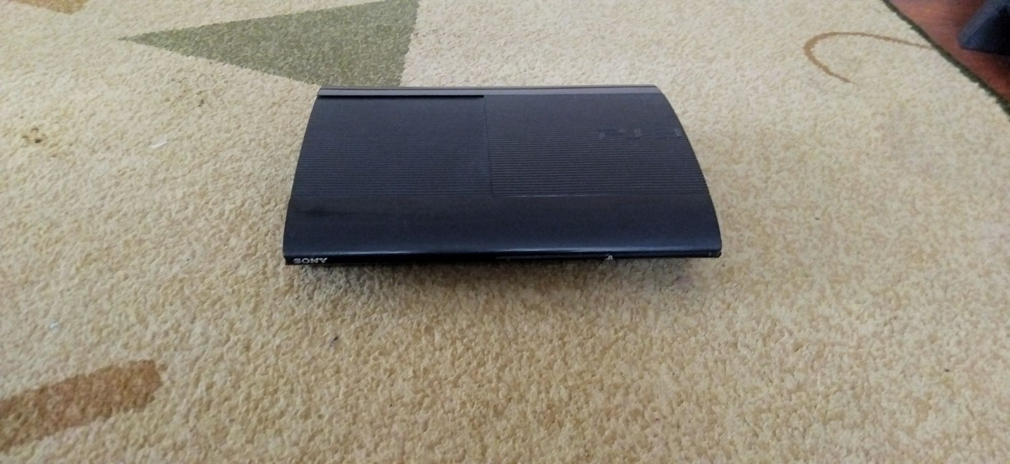 PlayStation 3 Super Slim 500GB, б/у, прошитая