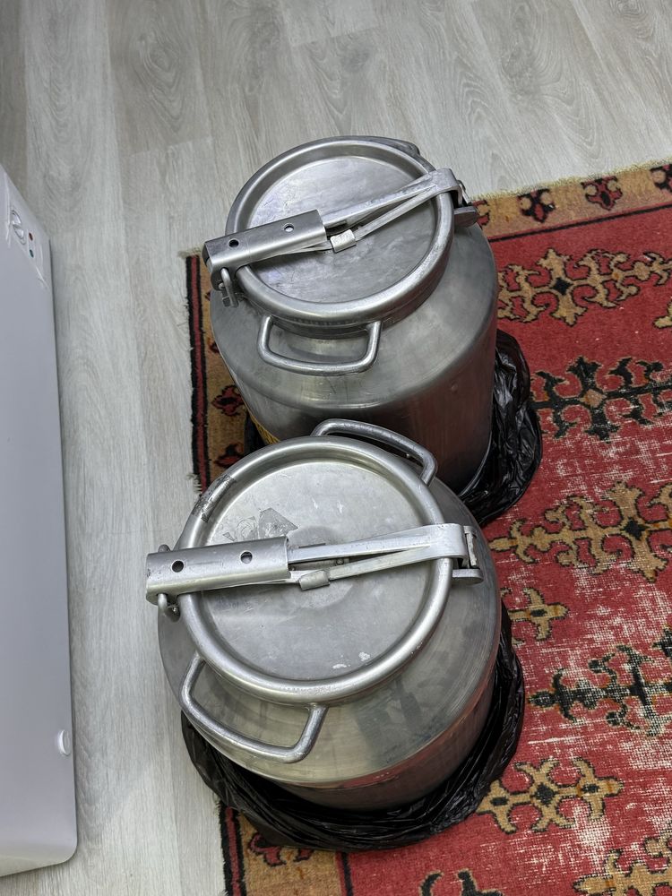 Продам флягу алюминевый 40 л новый