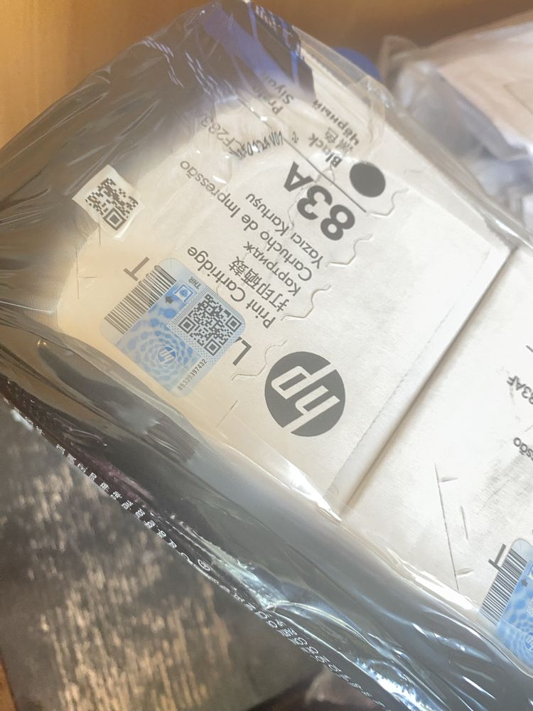 Продаю картридж 83А