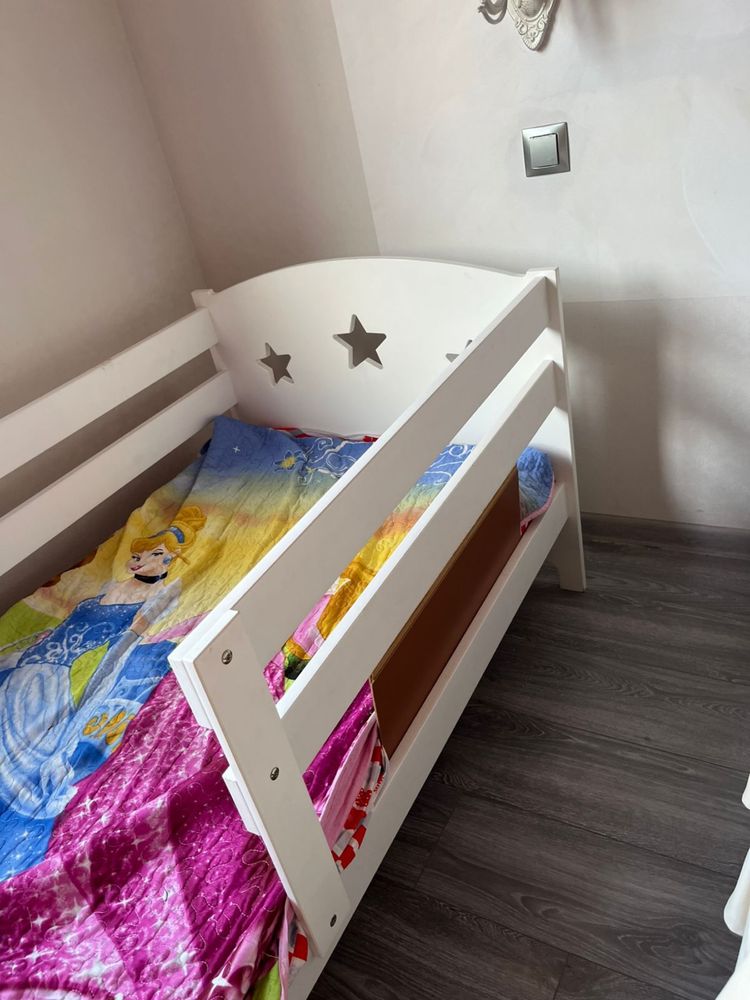 Продам детскую кровать