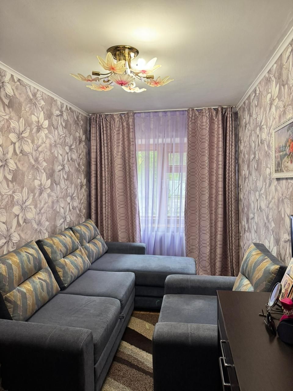 Продам 3хком квартиру район Атлантиды.