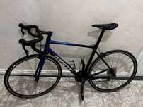 Шоссейный велосипед giant tcr