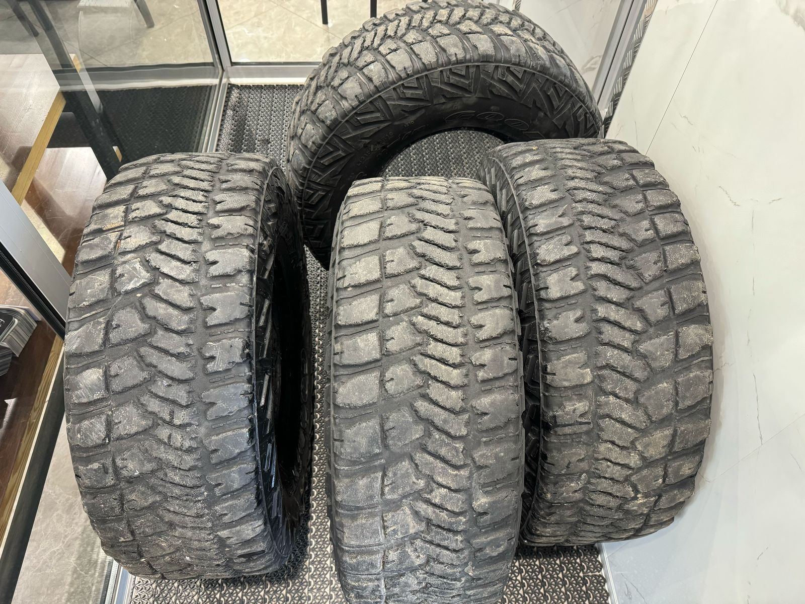 Goodyear wrangler MT 315/75/16