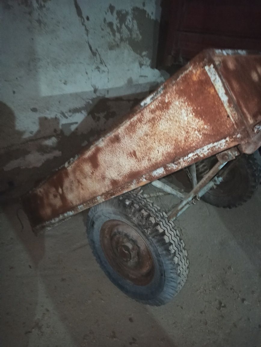 Прицеп для легкового автомобиля