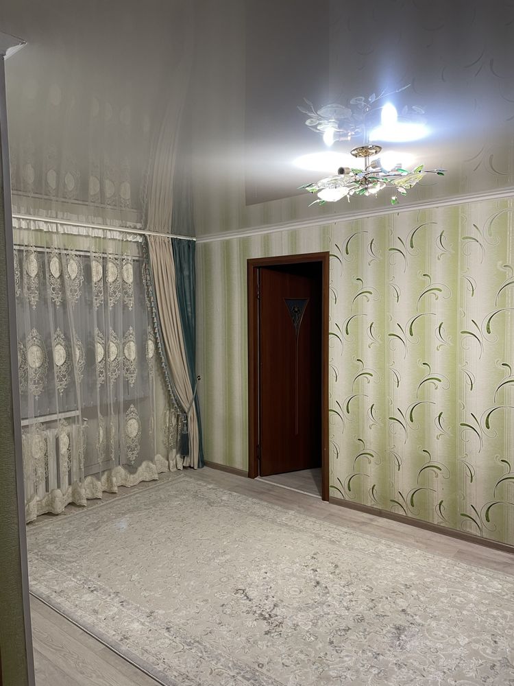 Продам 2-комнатную квартиру в центре г. Жезказган (5-этаж)