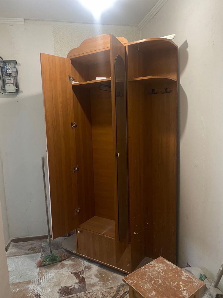 Шкаф в прихожую