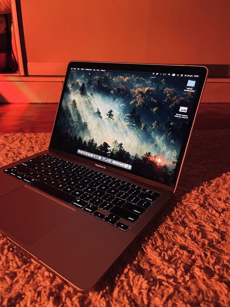 MacBook Air 13 (2020, M1)