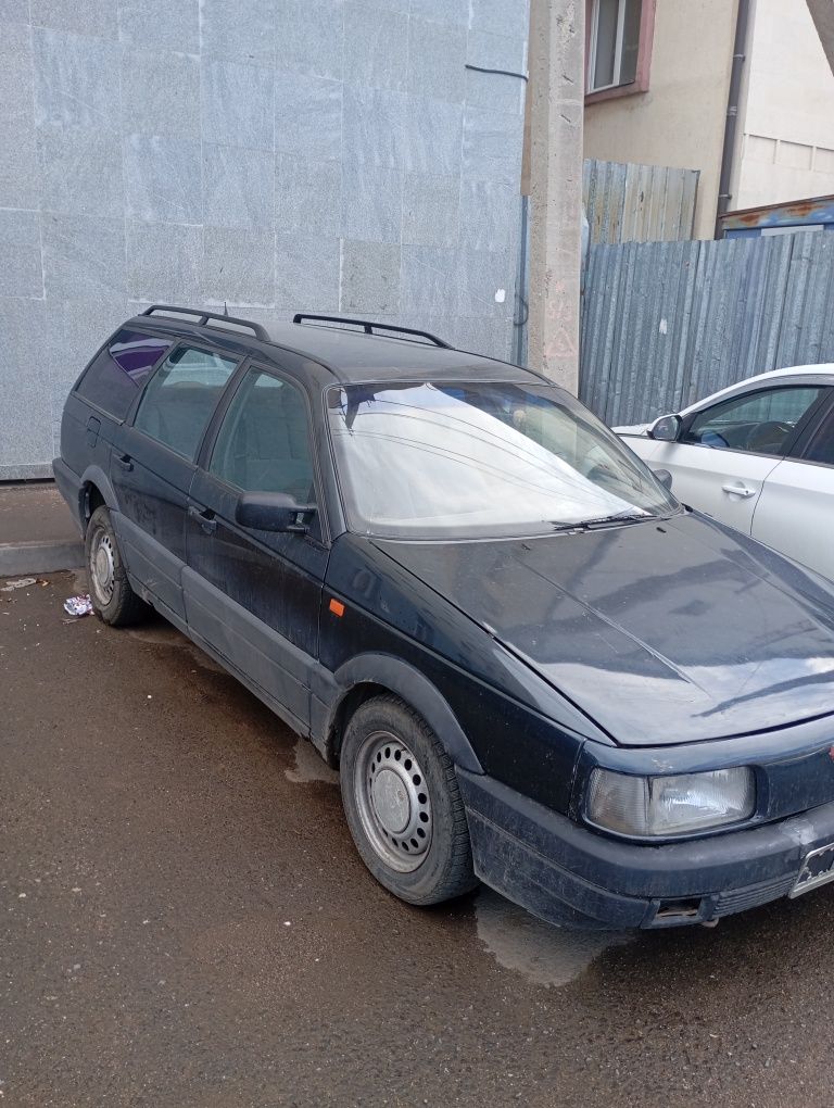 Folsvagen sedan чурний