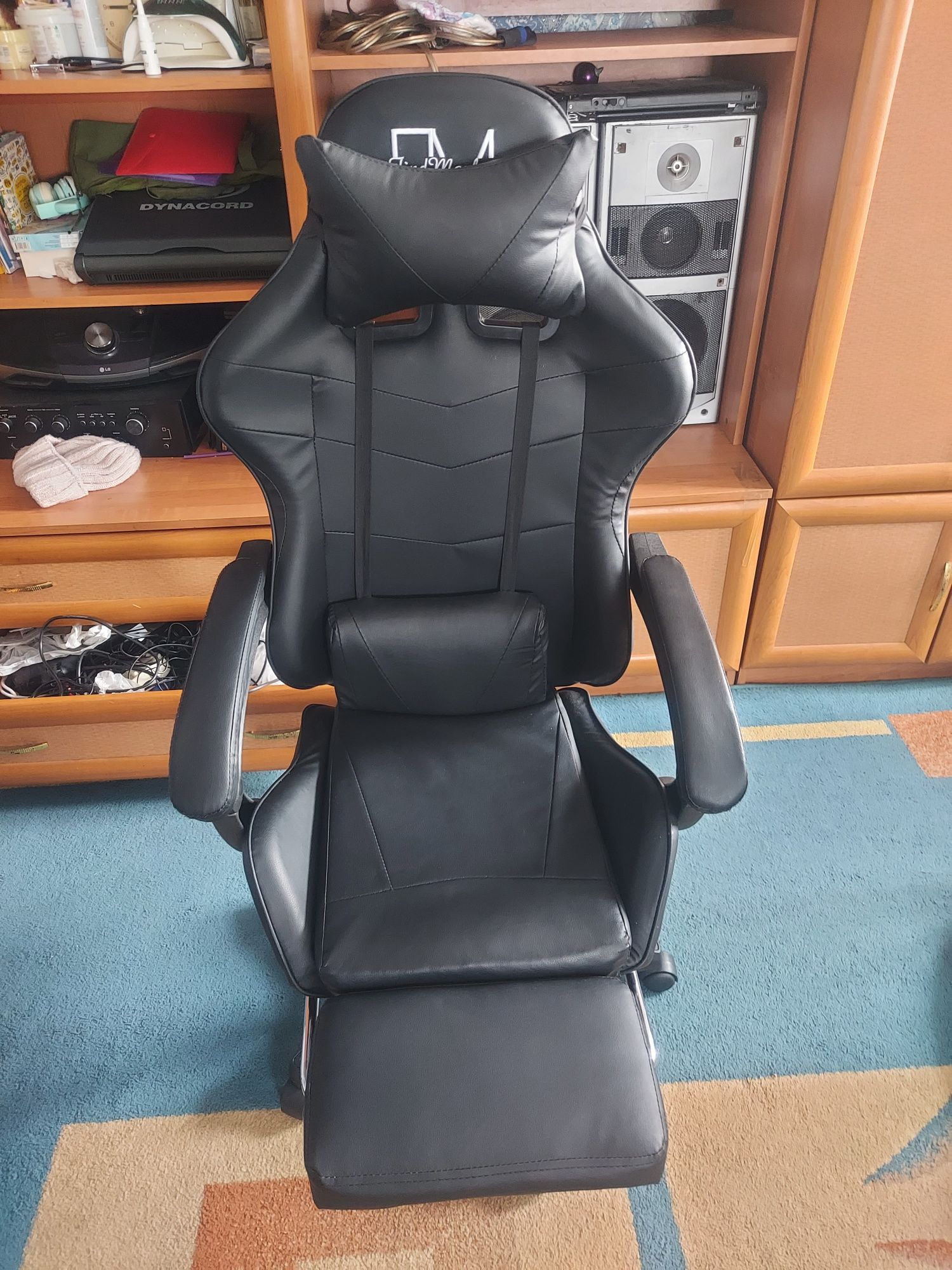 Продам игровое кресло
