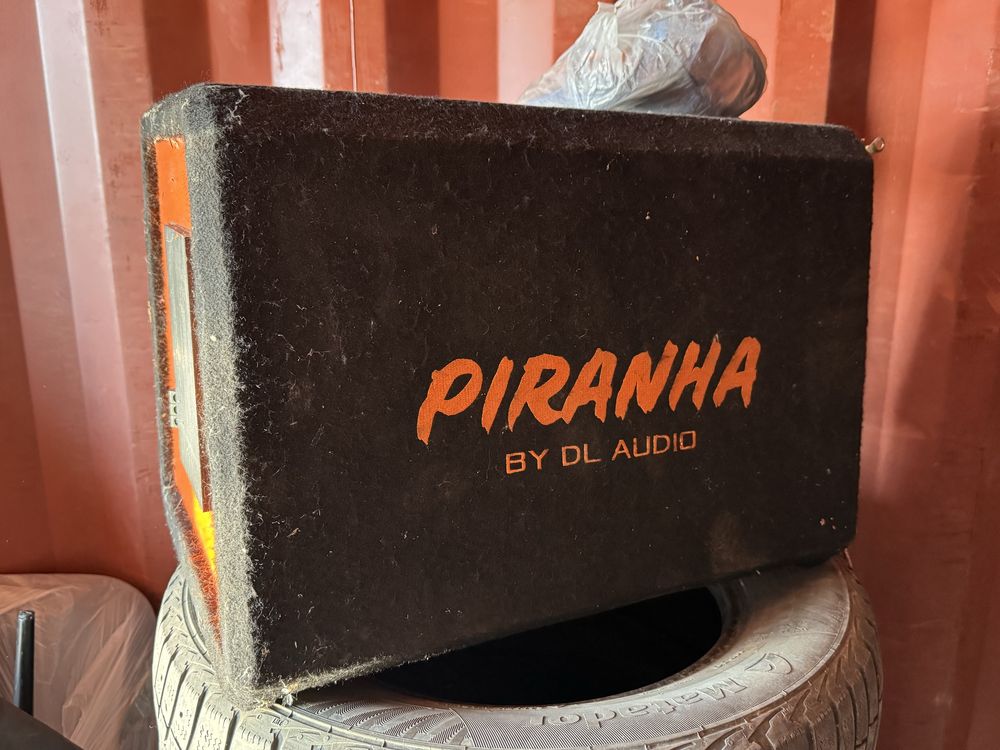 Сабвуфер Piranha 12V