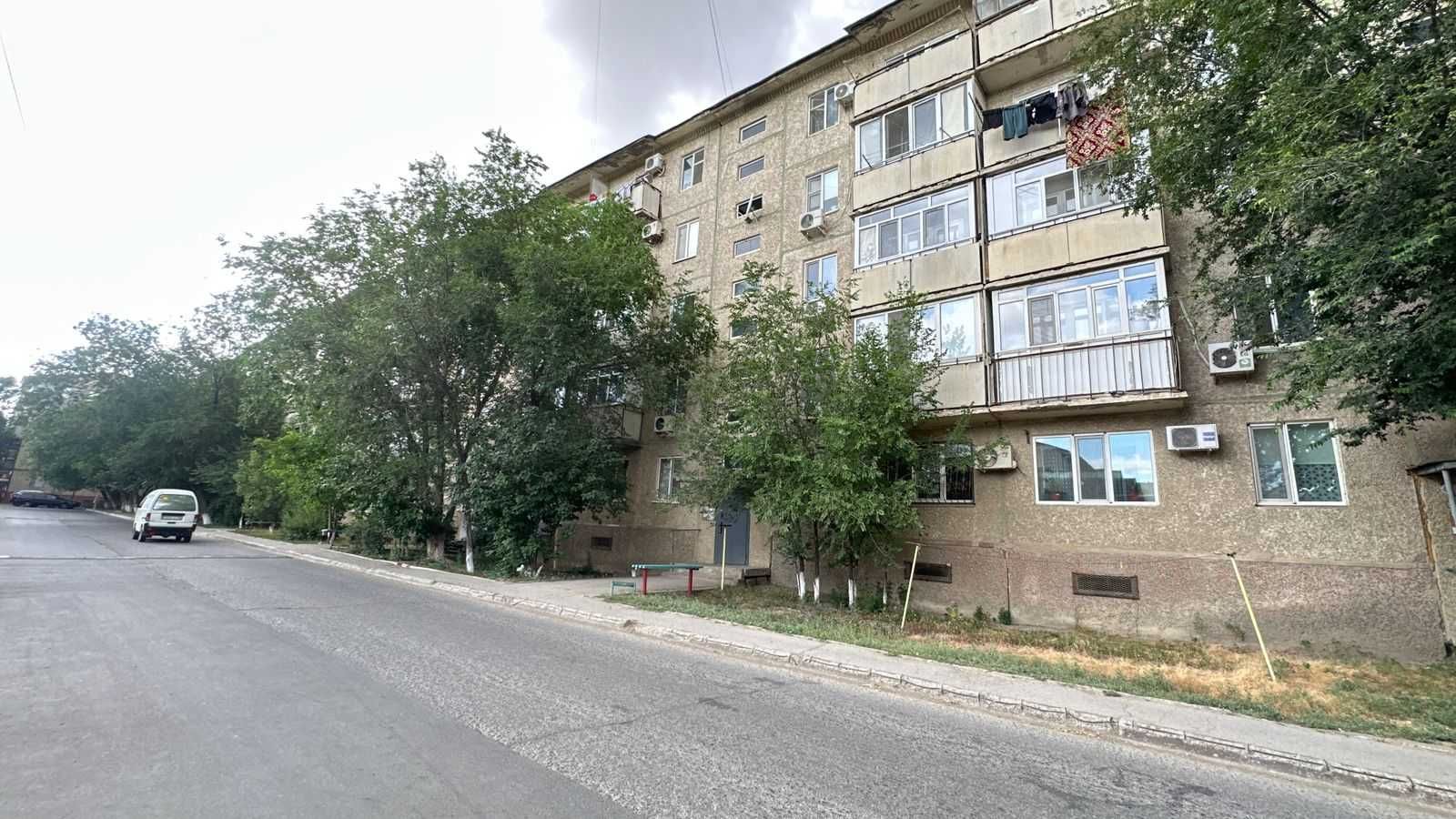 Продается 1 комн Квартира в Авангарде, 4 мкр. (около Вестерн Клиник)