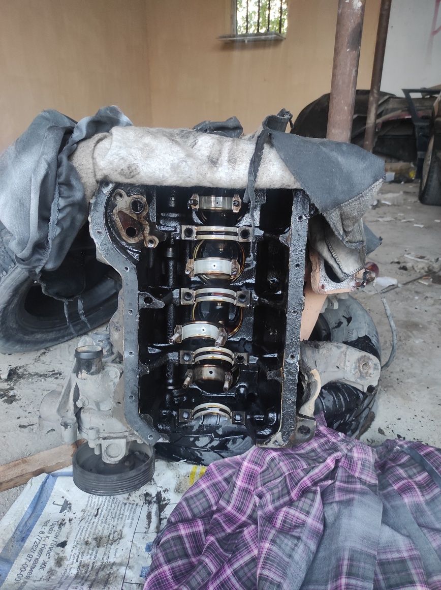 Блок гольф пассат 1.8