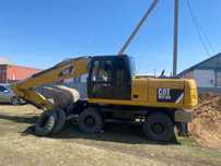 Продам колесный экскаватор CAT M318 D
