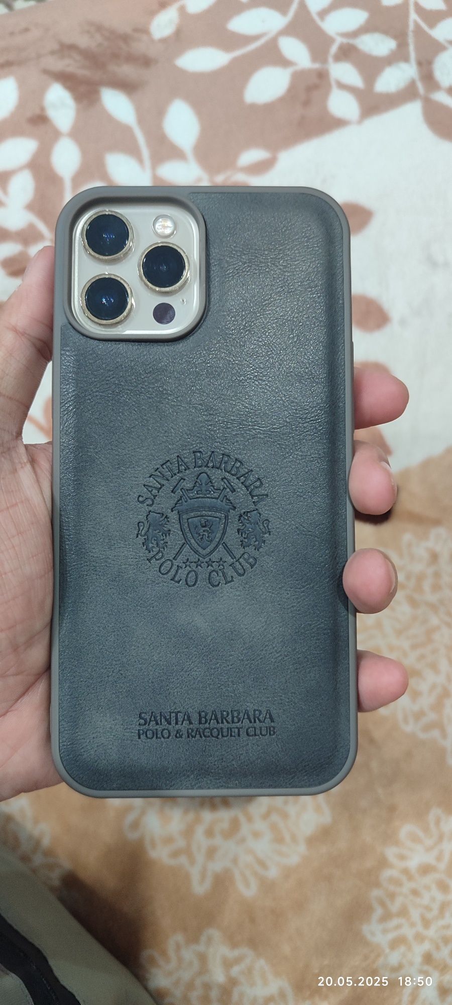 Продам iPhone 12 Pro max состяние отличное без минусов