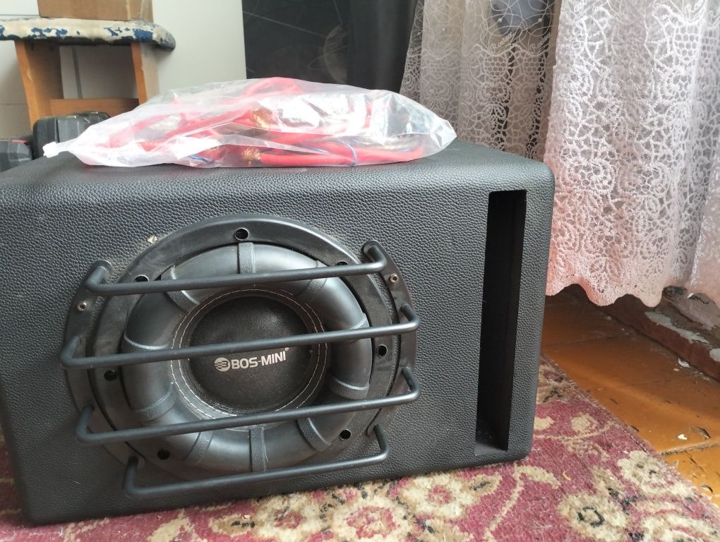 Продам Сабвуфер за 40к
