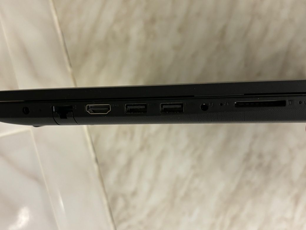 Ноутбук Lenovon в идельном состоянии