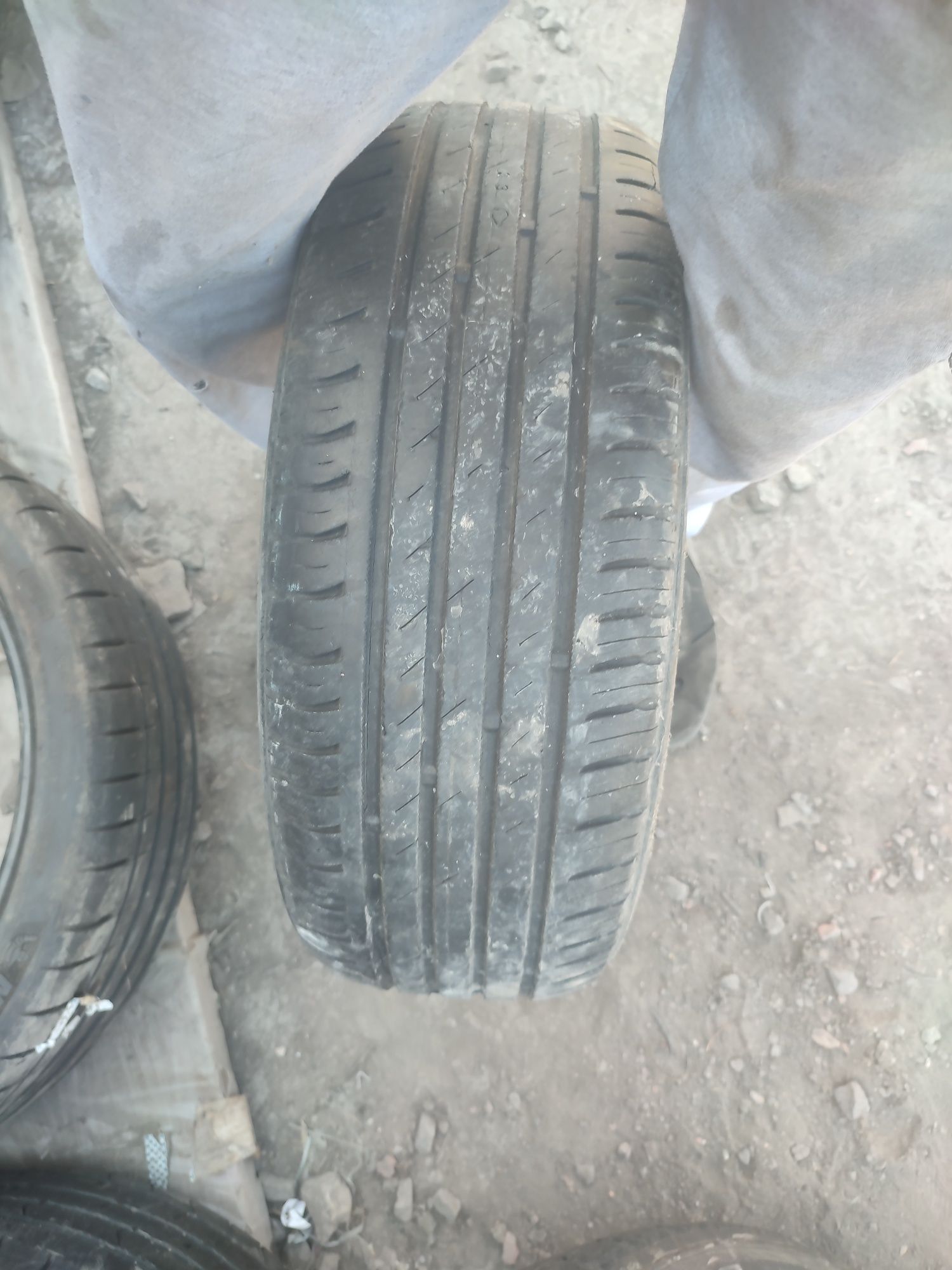 Шина безкамерка размер 185/65 R14