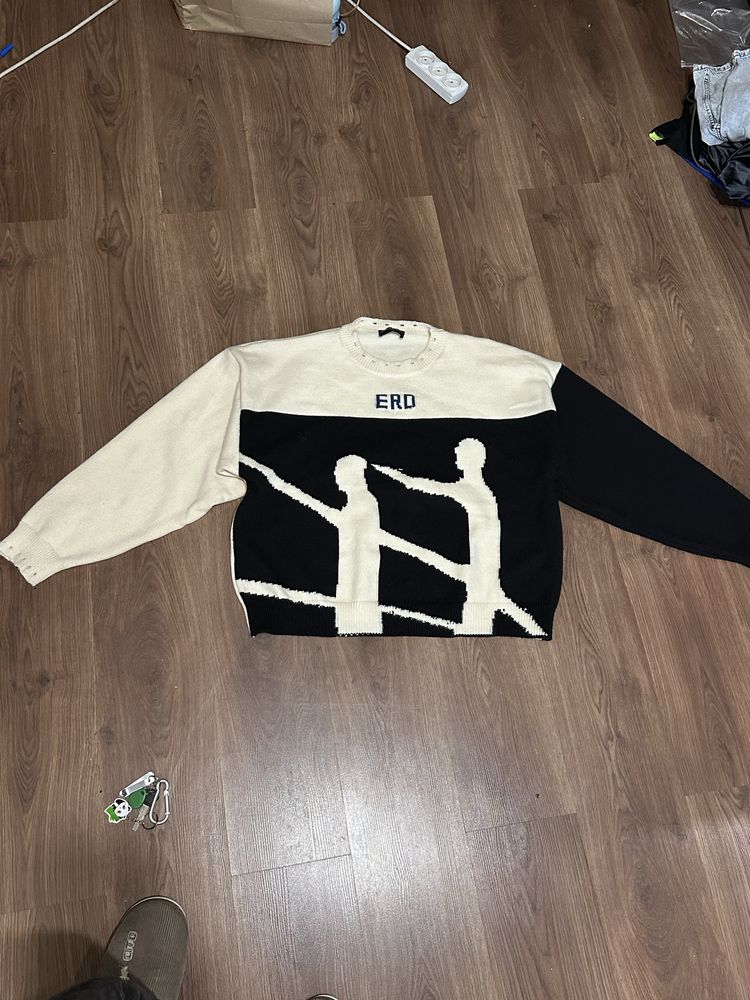 Свитшот, ERD, новый, широкий