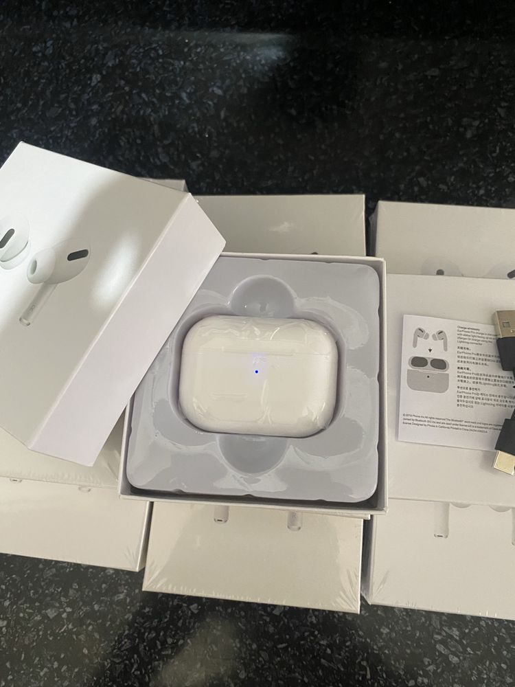 Наушник MOXOM TWS 2700тг