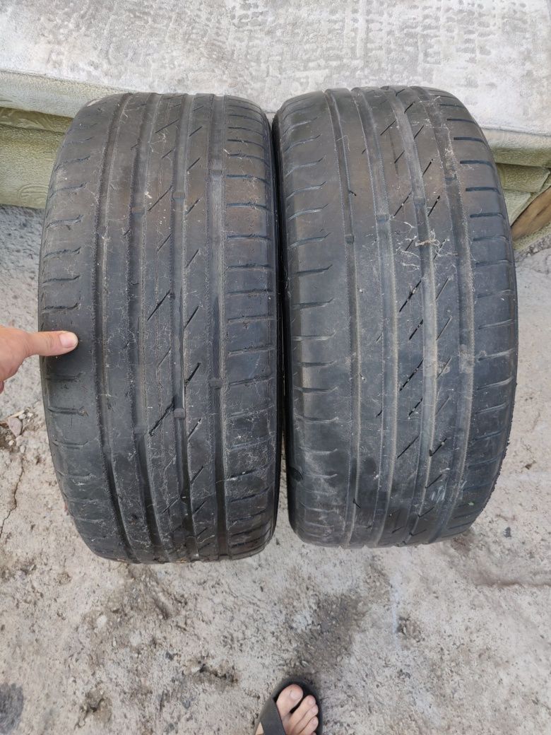 225/45/ZR18 шины пара летние
