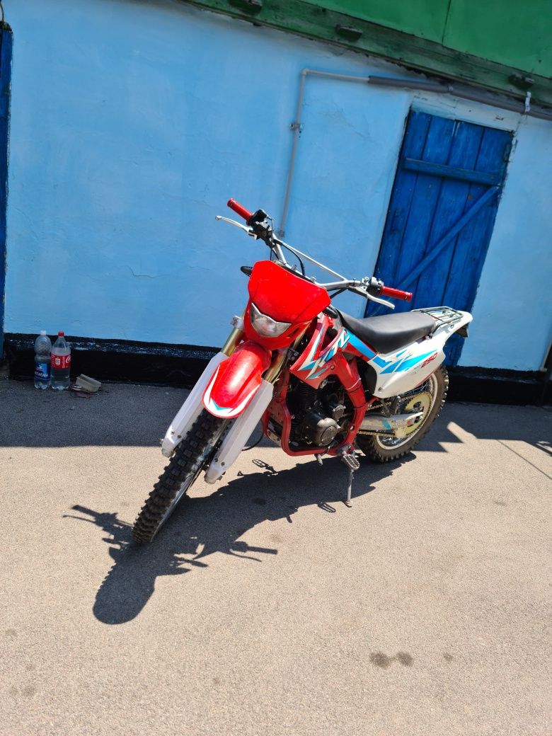 Продам эндуро KTL 250 кубов