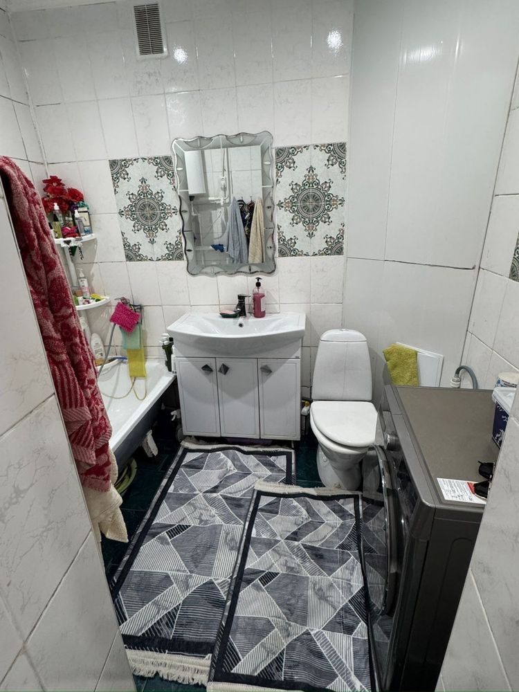Продам 2 комнатную квартиру
