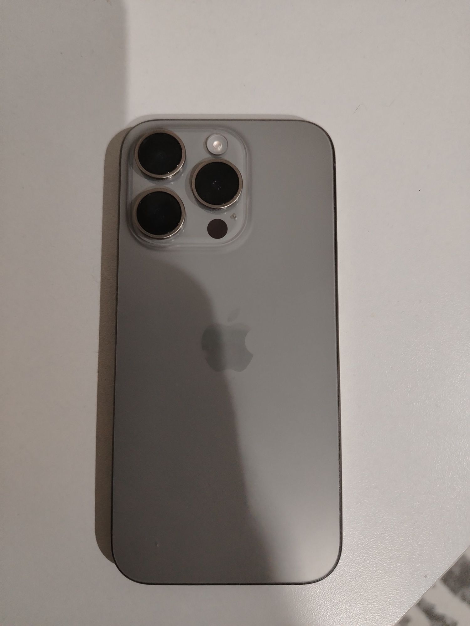 IPhone 15 pro 128gb