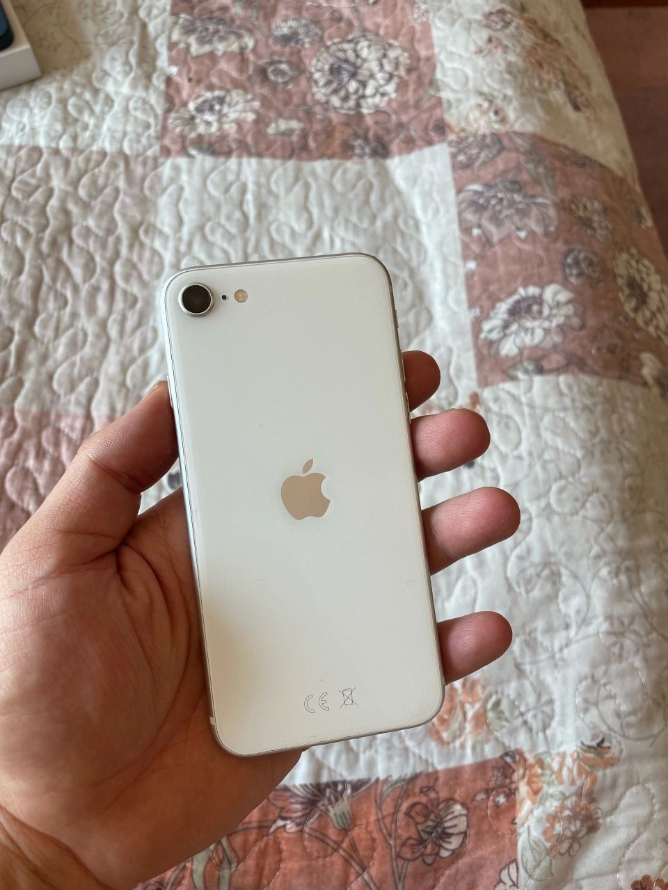 Айфон Se 128gb iPhone