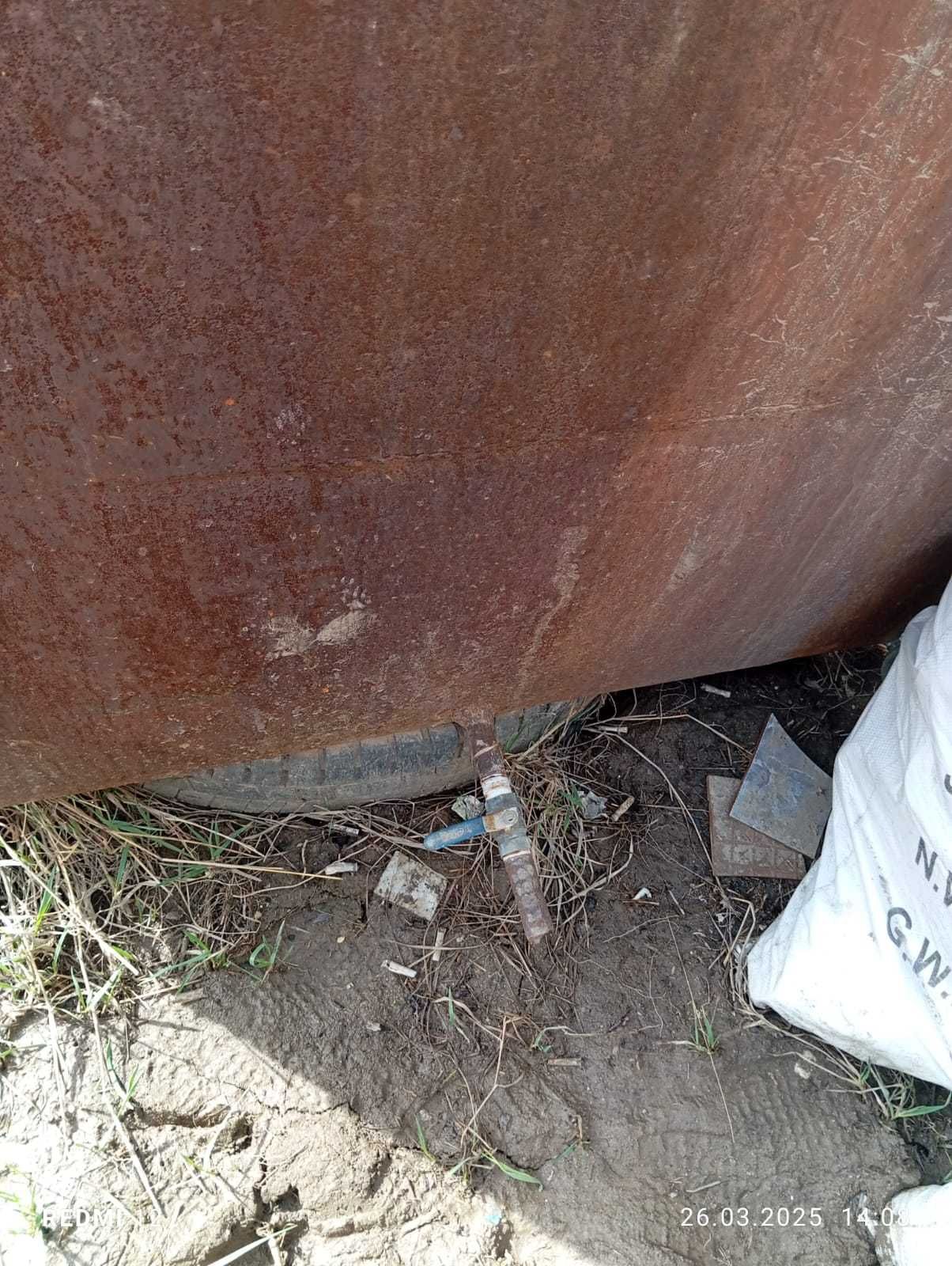 Бочка под воду 2 на 1,5 куб/М  Б/У