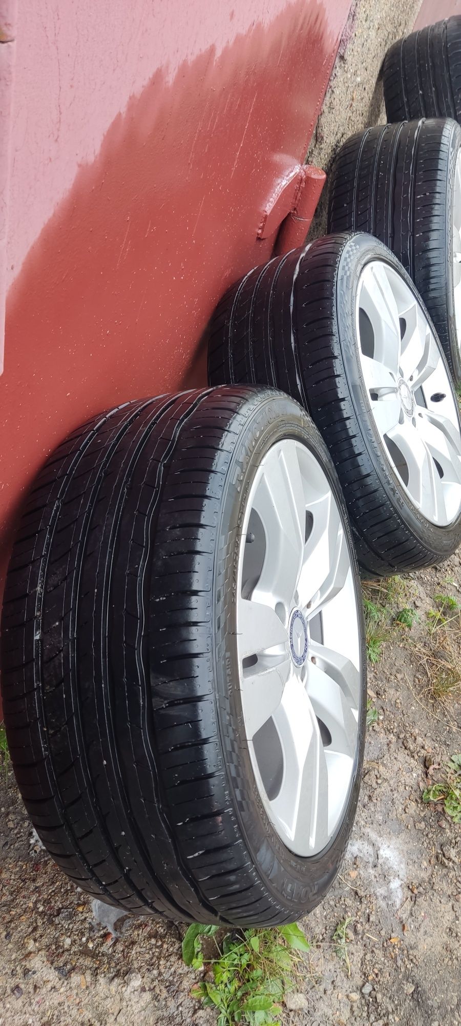 Продам диски для Мерседес разноширокие r18