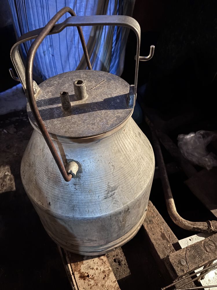 Продам бак молочный алюминиевый