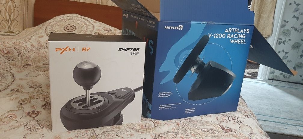 Игровой руль Artplays v-1200 Premium Leather Edition + МКПП