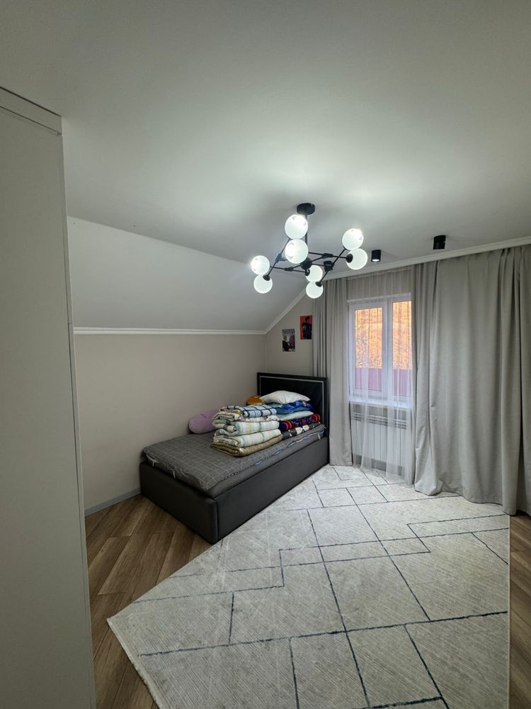 Продам дом в п. Бурундай, Алматинской обл- 170 кв.м, 6 ком, 4 сотки