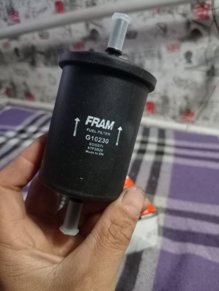 Продам бензиновый фильтр.