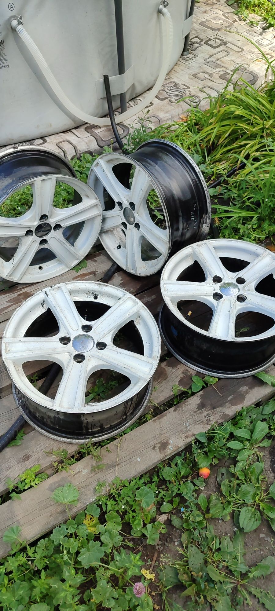 Продам Диски R15