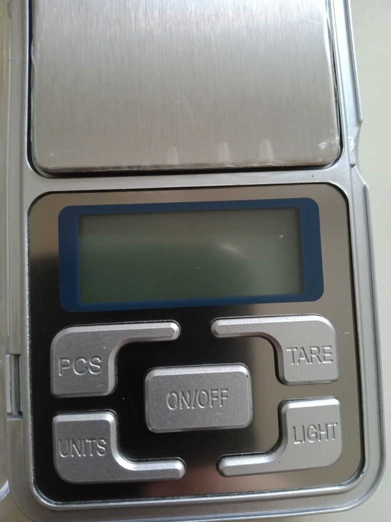 Продам ювелирные весы Pocket Scale