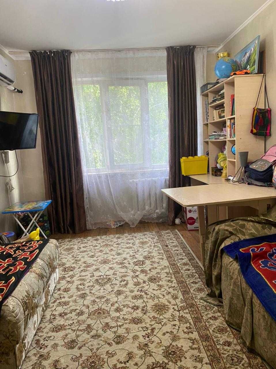 Продаётся 2-х комнатная квартира по адресу:  
пр. Сатпаева, 20