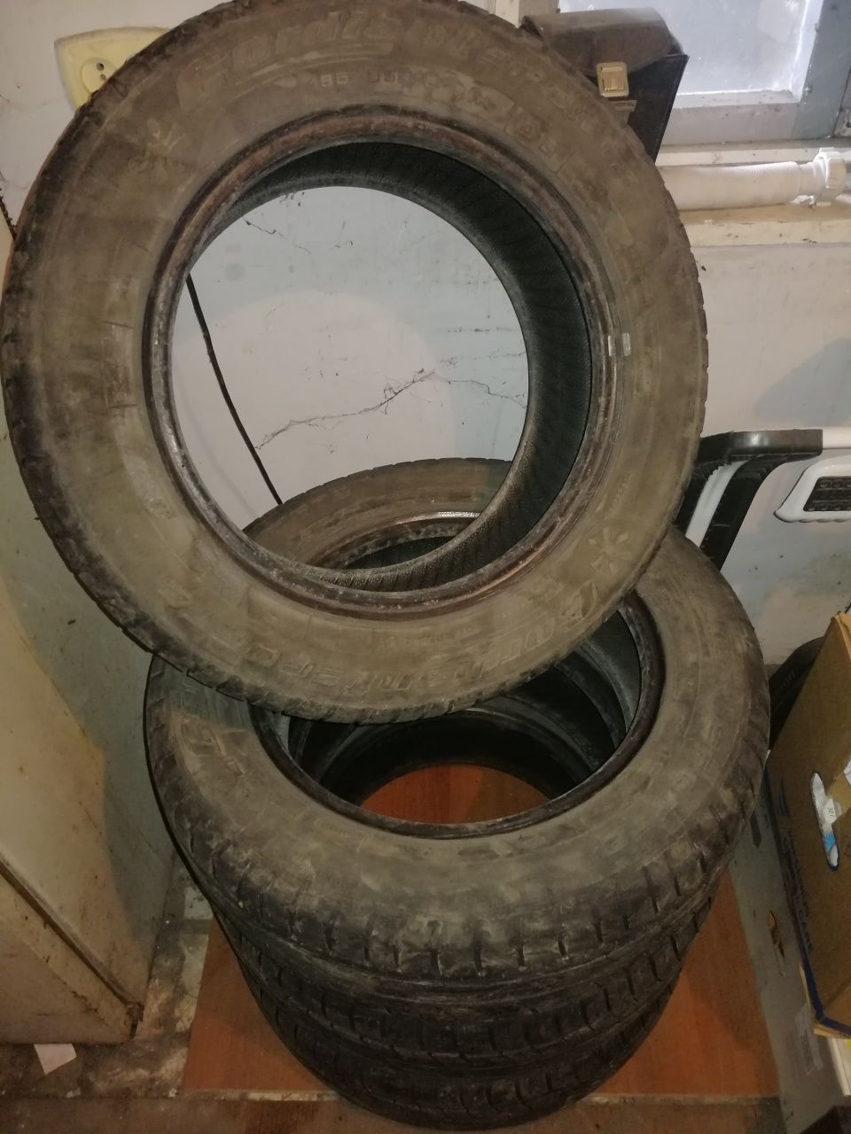 Продам летнюю резину