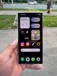 Samsung s24 ultra  256gb natural titanium