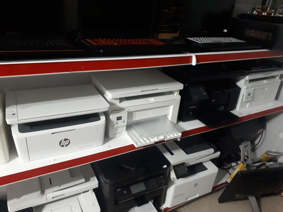 Принтер HP LaserJet 1018, лазерный
