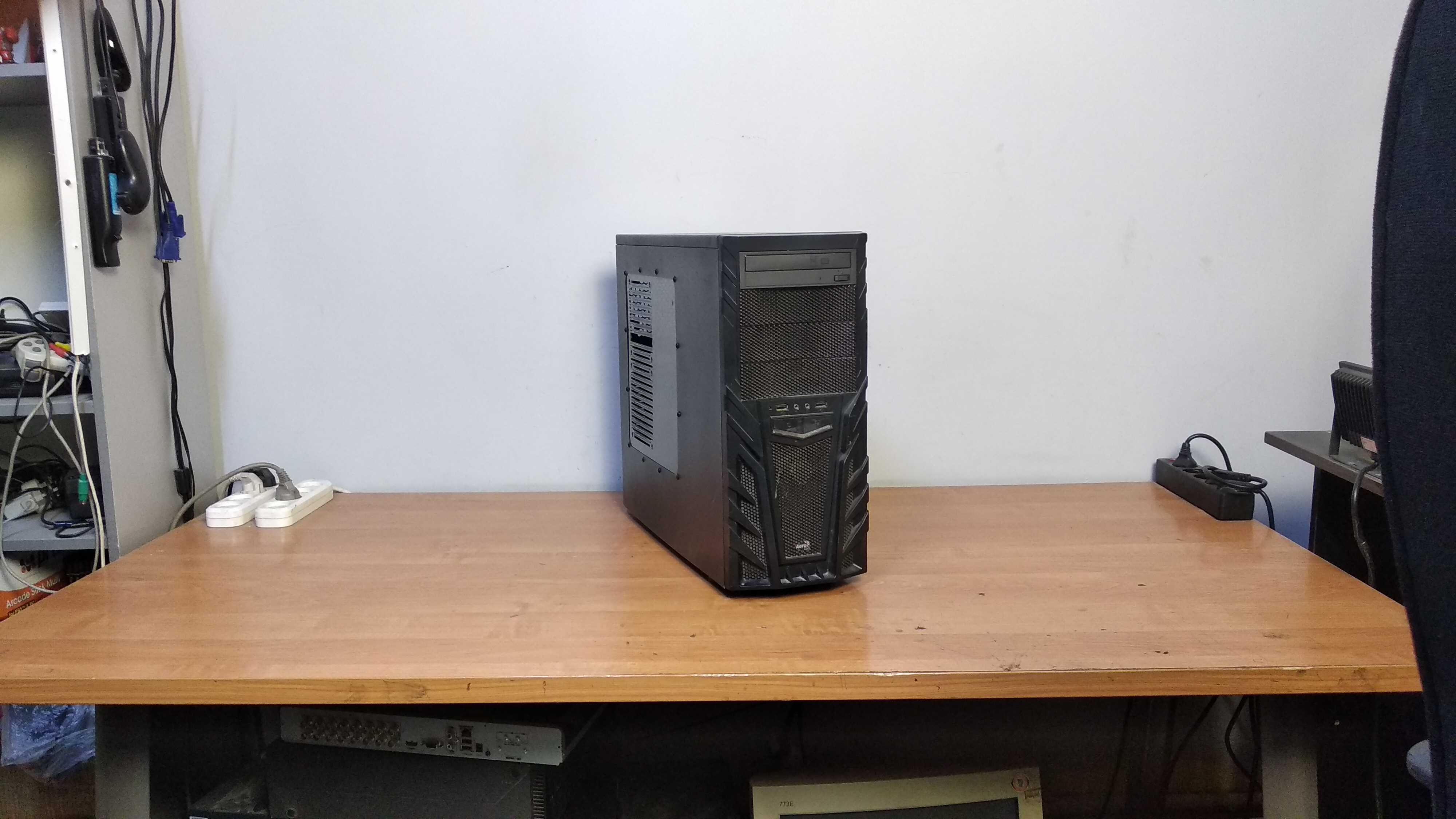 Игровой компьютер Core i5-2400\ОЗУ 8\HDD 1000\SSD 120\GTX 950 2 Гб