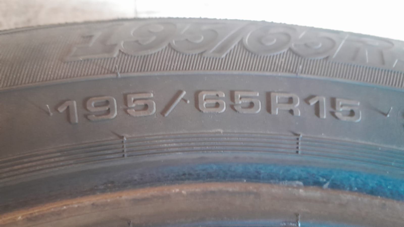 Продам шины пара
